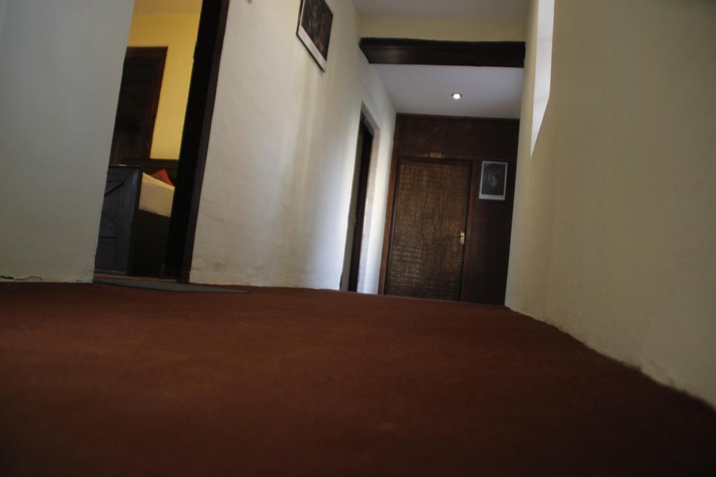 Hotel Peace N Park Κατμαντού Εξωτερικό φωτογραφία