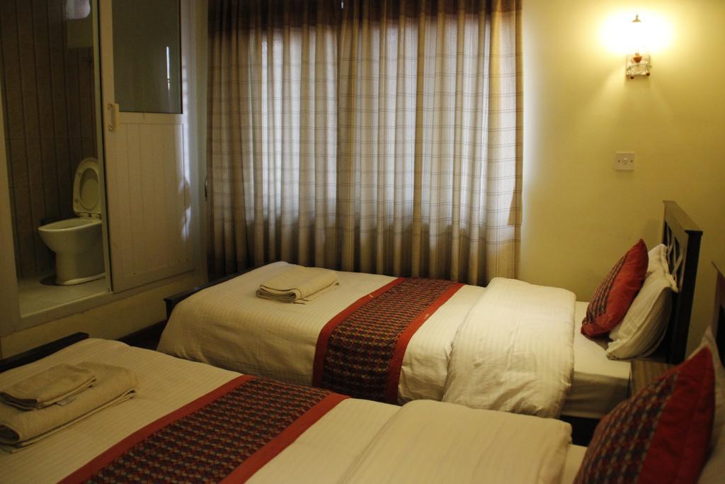 Hotel Peace N Park Κατμαντού Εξωτερικό φωτογραφία